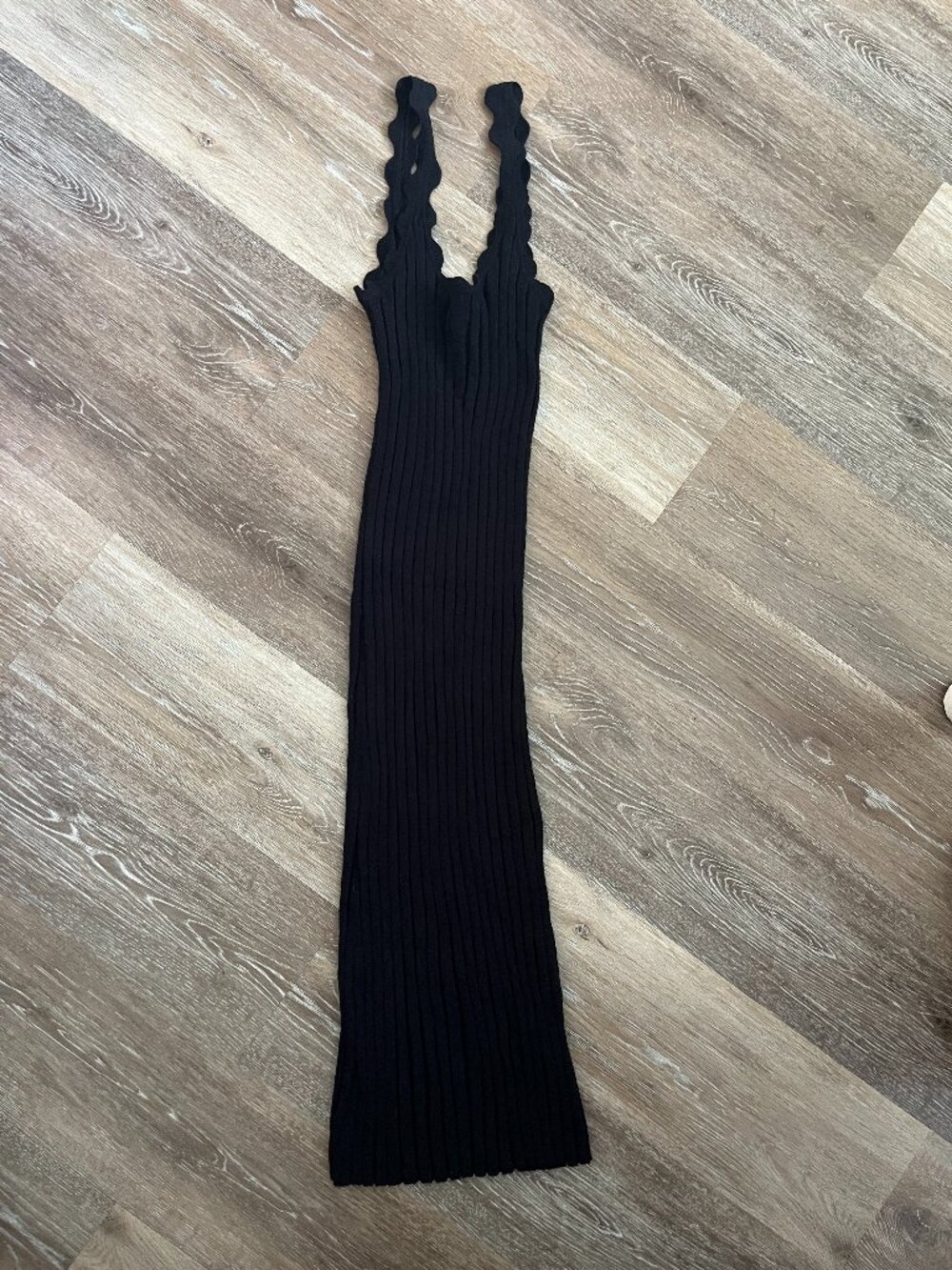 Y.A.S Knit Black Wavy Hem Midi Dress